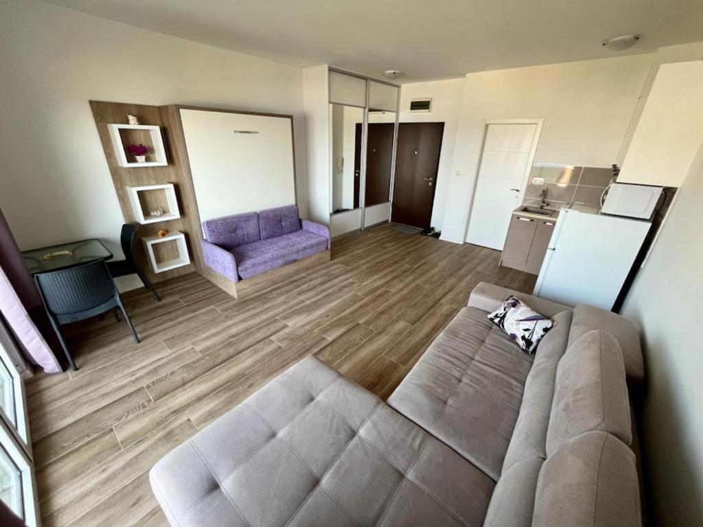 Apartments Gc 3 Рафаиловичи Екстериор снимка