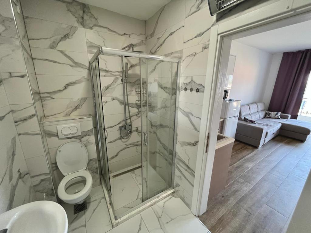 Apartments Gc 3 Рафаиловичи Екстериор снимка